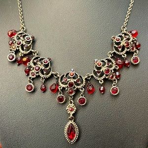 Vintage style necklace